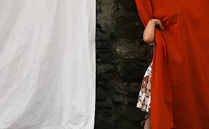 Photographer Transforms Everyday Moments Into Abstract Street Art (40 Pics)