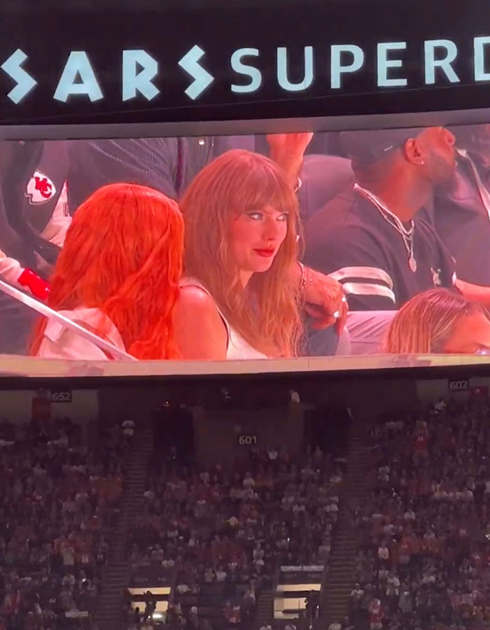 Fans "Figure Out" A Comment Taylor Swift Made As She Was Booed At The Super Bowl Fans "Figure Out" A Comment Taylor Swift Made As She Was Booed At The Super Bowl