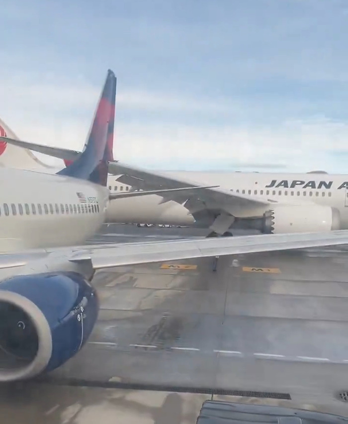 Two planes collide at Seattle airport, showing a concerning trend in aviation safety. Two planes collide at Seattle airport, showing a concerning trend in aviation safety.