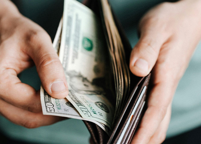 50 Gen X Who Are Tired Of Modern Life Share What They Miss: "Skinny-Dipping"