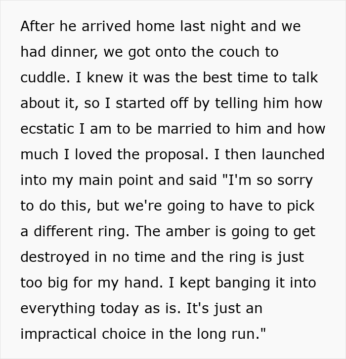 People Are Ready To Shred This Woman For Not Liking Her Engagement Ring, Until They See The Photo People Are Ready To Shred This Woman For Not Liking Her Engagement Ring, Until They See The Photo