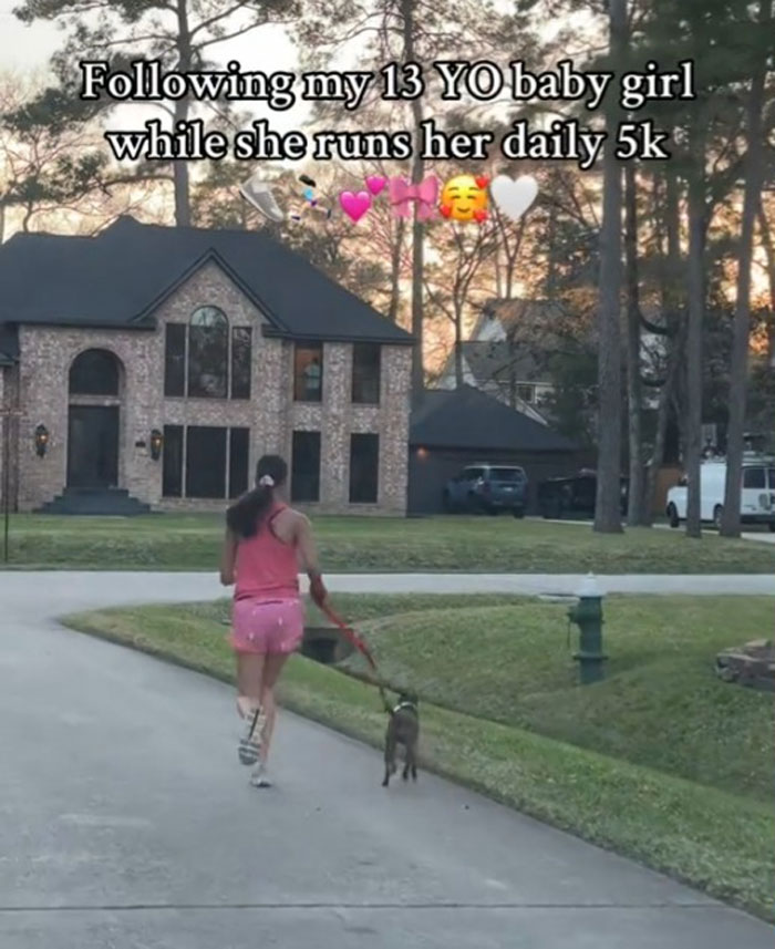 Mom follows daughter on her 5k run, creating an important discussion. Mom follows daughter on her 5k run, creating an important discussion.
