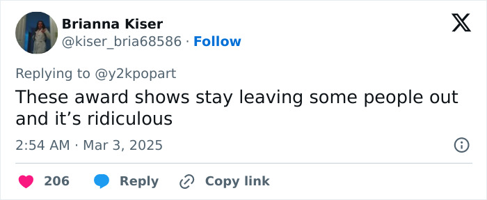 A tweet criticizing Oscars, highlighting "Unforgivable" oversight, with user opinion on exclusion practices in award shows. A tweet criticizing Oscars, highlighting "Unforgivable" oversight, with user opinion on exclusion practices in award shows.