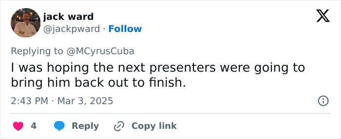 Tweet screenshot discussing an Oscars moment involving a winner being played off stage. Tweet screenshot discussing an Oscars moment involving a winner being played off stage.