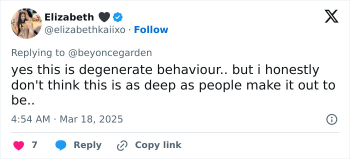 Tweet discussing tourists groping a female statue, questioning the depth of outrage over the behavior. Tweet discussing tourists groping a female statue, questioning the depth of outrage over the behavior.