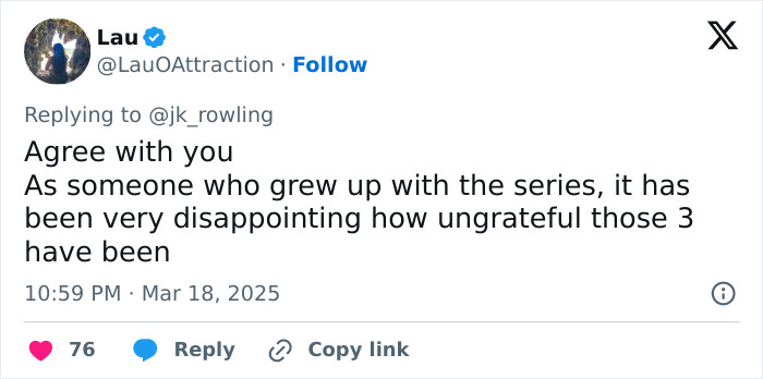 Tweet criticizing 'Harry Potter' stars, supporting J.K. Rowling, highlighting fan disappointment. Tweet criticizing 'Harry Potter' stars, supporting J.K. Rowling, highlighting fan disappointment.