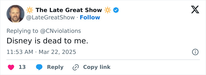 Tweet criticizing Disney's woke Snow White, expressing disappointment. Tweet criticizing Disney's woke Snow White, expressing disappointment.