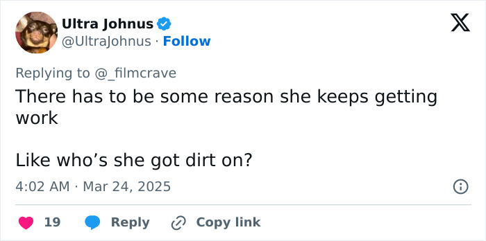 Tweet criticizing Margot Robbie's involvement in Wuthering Heights. Tweet criticizing Margot Robbie's involvement in Wuthering Heights.