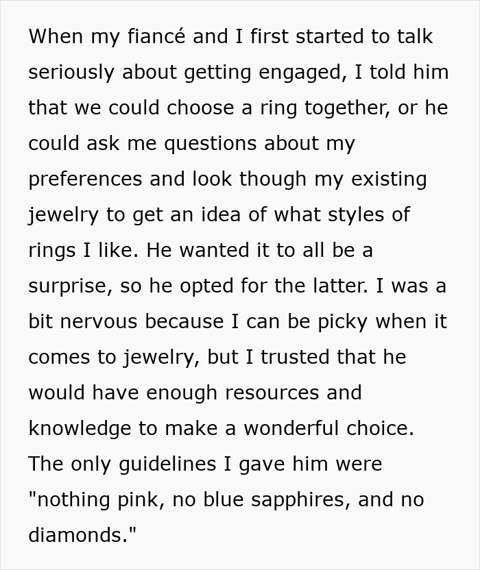 People Are Ready To Shred This Woman For Not Liking Her Engagement Ring, Until They See The Photo People Are Ready To Shred This Woman For Not Liking Her Engagement Ring, Until They See The Photo