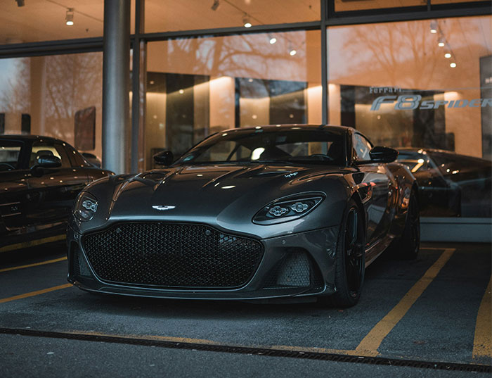 35 Rich People Who Proved They Don't Understand How The Real World Works