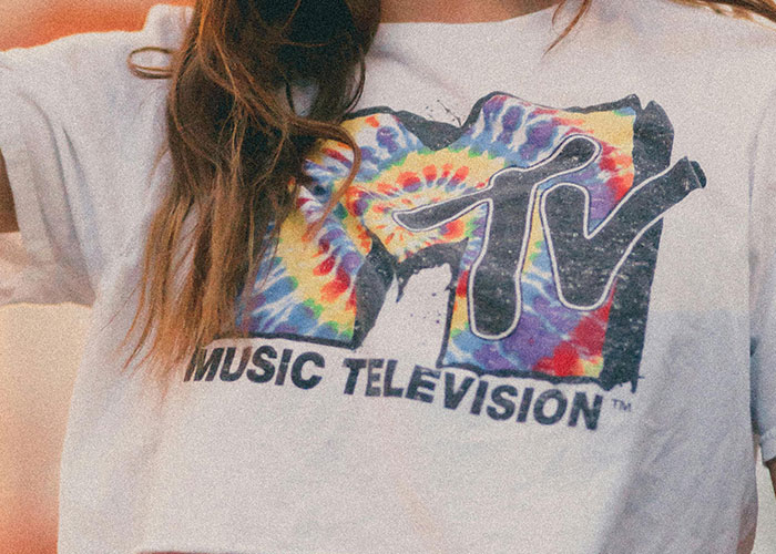 50 Gen X Who Are Tired Of Modern Life Share What They Miss: "Skinny-Dipping"