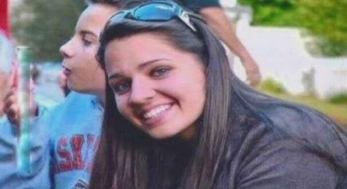 Smiling woman remembered for her bravery and sacrifice, highlighting fascinating acts of heroism.