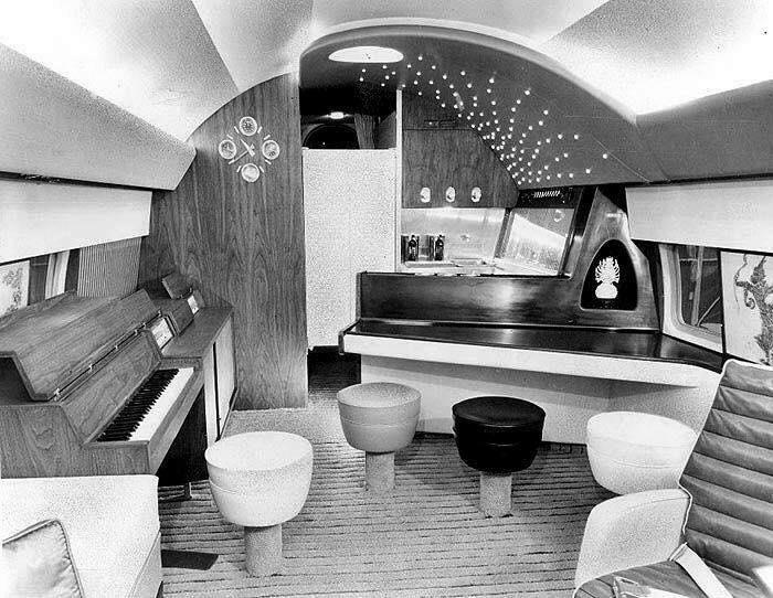 Stylish 1960s American interior with a piano and modern seating, showcasing design trends during the JFK years.