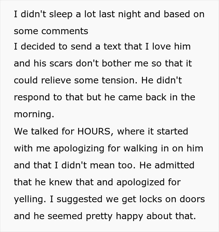 Text conversation about handling scars in a relationship, expressing love and suggesting privacy improvements. Text conversation about handling scars in a relationship, expressing love and suggesting privacy improvements.