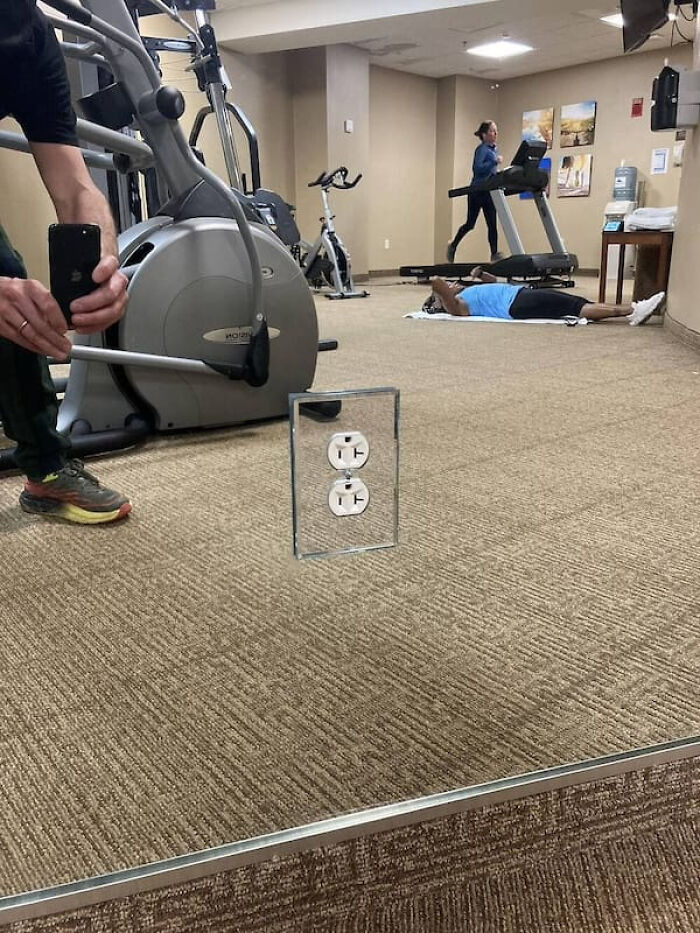 Whats that floating white face?