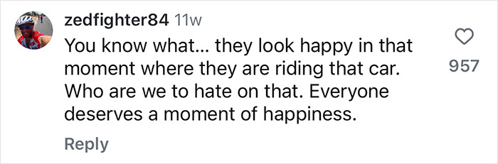 Comment supporting plus-size empowerment, highlighting joy over negativity with 957 likes. Comment supporting plus-size empowerment, highlighting joy over negativity with 957 likes.