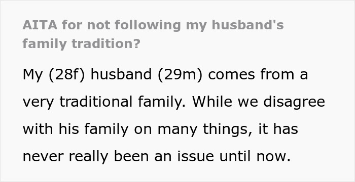 Text screenshot discussing family tradition disagreement over baby names. Text screenshot discussing family tradition disagreement over baby names.