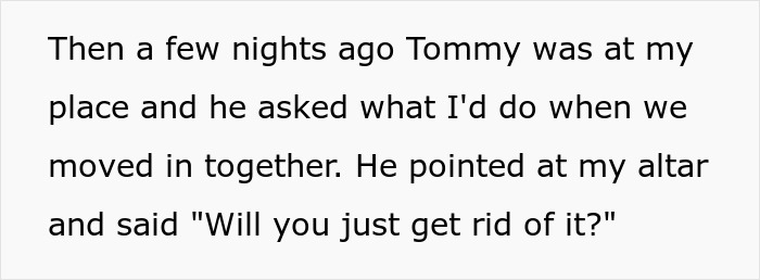 Text screenshot discussing a boyfriend's request about an altar, highlighting a conflict between relationship and religion. Text screenshot discussing a boyfriend's request about an altar, highlighting a conflict between relationship and religion.