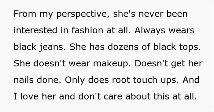 Text screenshot about a girlfriend's fashion choices being described as unfashionable. Text screenshot about a girlfriend's fashion choices being described as unfashionable.