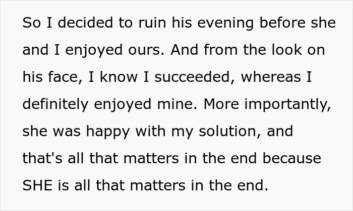 Text screenshot about a moviegoer encountering spoilers after cutting the line. Text screenshot about a moviegoer encountering spoilers after cutting the line.