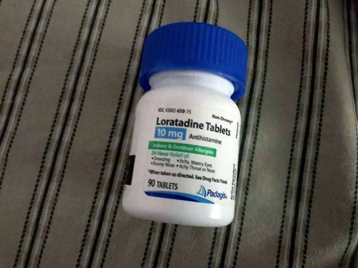 Guy Steals Meds From Twin Bro, Irate When He Can’t Replace Them With A Cheap Knockoff Guy Steals Meds From Twin Bro, Irate When He Can’t Replace Them With A Cheap Knockoff