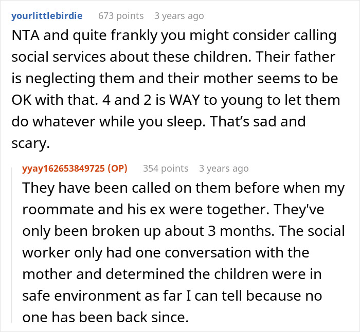 Reddit comments about a father neglecting kids while playing video games, with advice on calling social services.