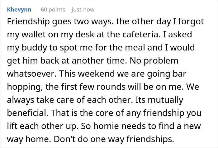 Text discussing friendship dynamics, highlighting mutual support and reciprocation in relationships. Text discussing friendship dynamics, highlighting mutual support and reciprocation in relationships.