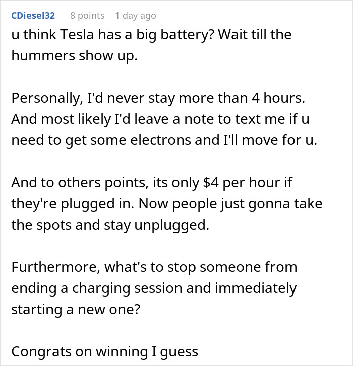 Comment about Tesla charging station behavior, discussing parking duration and fees. Comment about Tesla charging station behavior, discussing parking duration and fees.