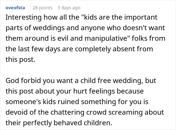 Reddit comment discussing kids at weddings, mentioning guest book disruption. Reddit comment discussing kids at weddings, mentioning guest book disruption.