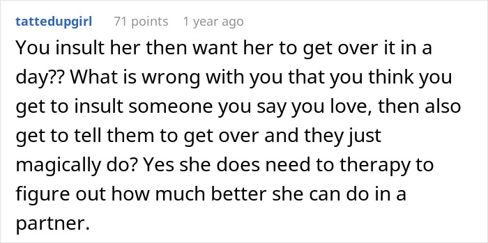 Comment criticizing a boyfriend for insulting his girlfriend's appearance, highlighting relationship issues. Comment criticizing a boyfriend for insulting his girlfriend's appearance, highlighting relationship issues.