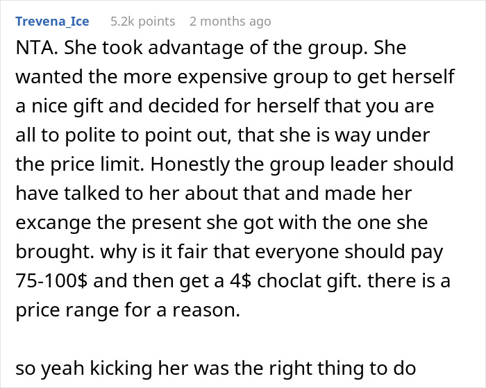 Text comment discussing a woman who swindled a gift exchange, sparking drama and leading to her expulsion from the club. Text comment discussing a woman who swindled a gift exchange, sparking drama and leading to her expulsion from the club.