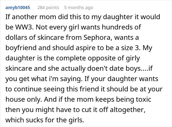 Reddit comment on body-shaming teens and toxic parenting, discussing friendships and personal choices. Reddit comment on body-shaming teens and toxic parenting, discussing friendships and personal choices.