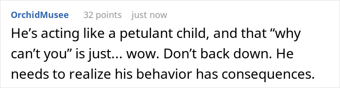 Text comment discussing weaponized incompetence in relationships. Text comment discussing weaponized incompetence in relationships.