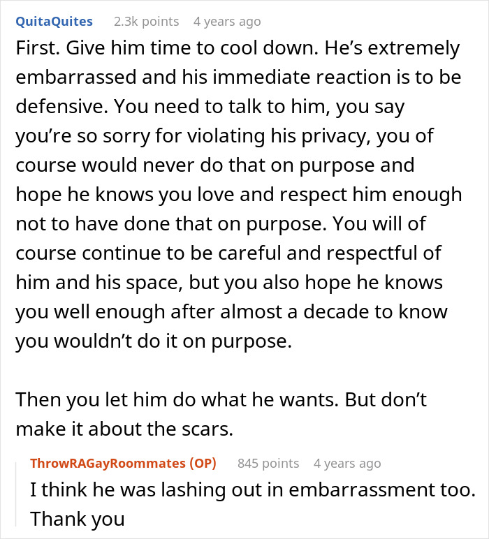 A Reddit post giving advice on dealing with embarrassment and burn scars in a relationship. A Reddit post giving advice on dealing with embarrassment and burn scars in a relationship.