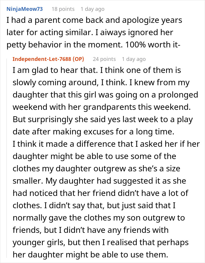 Text exchange about mom turning classmates against parents for exclusion at parties and events. Reddit thread snippet. Text exchange about mom turning classmates against parents for exclusion at parties and events. Reddit thread snippet.