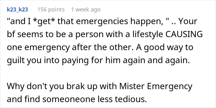 Reddit comment discussing BF's spending on toys, urging GF to reconsider relationship due to financial irresponsibility. Reddit comment discussing BF's spending on toys, urging GF to reconsider relationship due to financial irresponsibility.