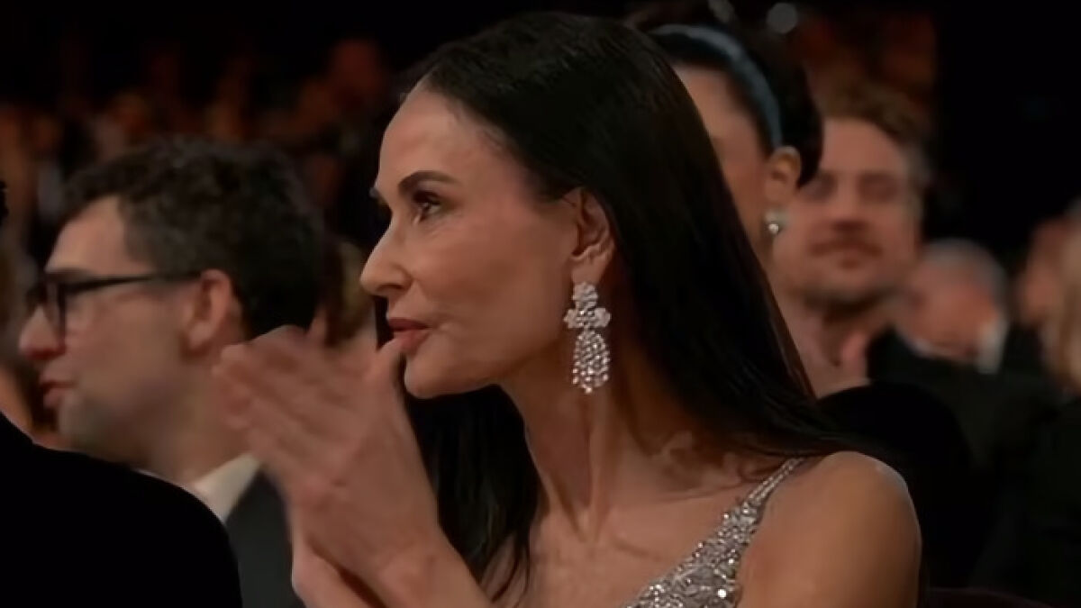 Lip Reader Decodes What Demi Moore Said After Losing Oscar To Mikey Madison