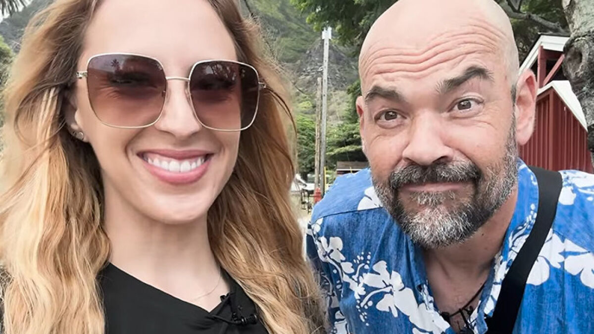 Eerie Video Shows TV Star’s Wife Smiling Sinisterly While Plotting To End Her Husband’s Life