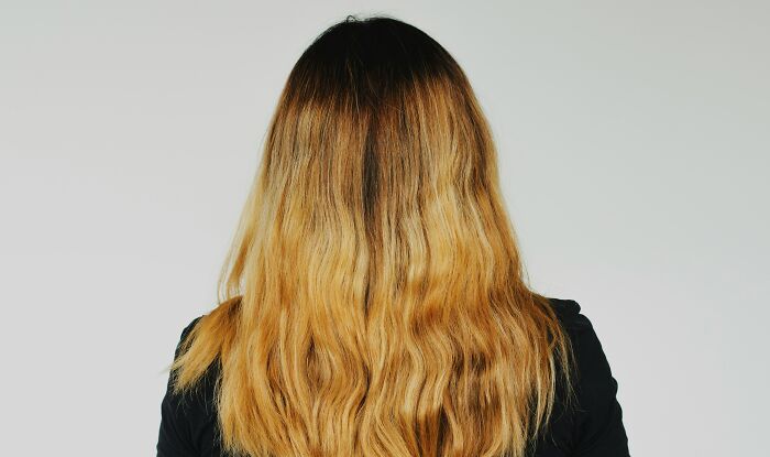 “The Decade Is Just Stuck On Someone’s Face”: 44 Beauty Standards And Trends That Need To Retire