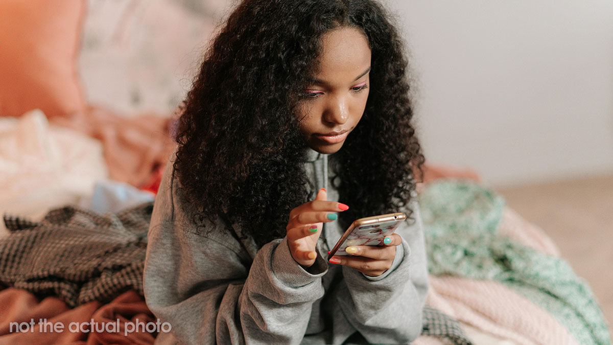 GF Finds Out Her BF Is A Cheater, Decides To Make An Exit When He Least Expects It