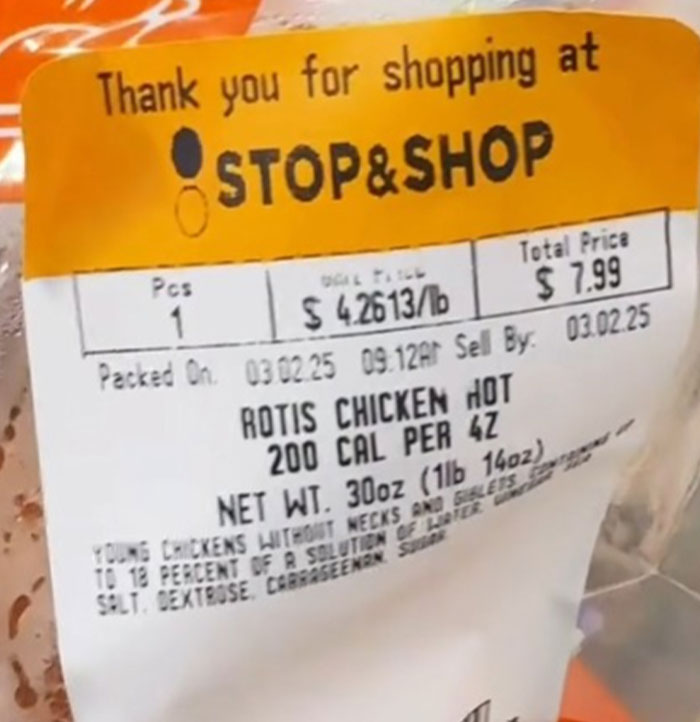 Sticker displaying grocery prices in the US for rotisserie chicken at Stop & Shop. Sticker displaying grocery prices in the US for rotisserie chicken at Stop & Shop.