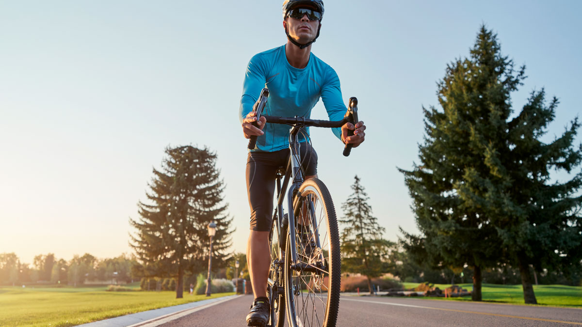 Friends Make Fun Of Guy For Being Fat, Shocked To See Him After He Lost His Car License