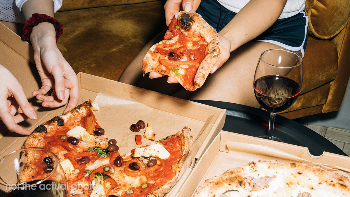 Woman Schedules Family Gathering Without Informing Daughter, Gets Upset When She Doesn’t Show