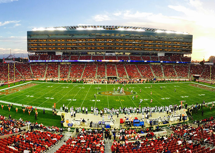 30 Groups And Organizations That Walk Like A Cult, Talk Like A Cult, But Aren't Considered One