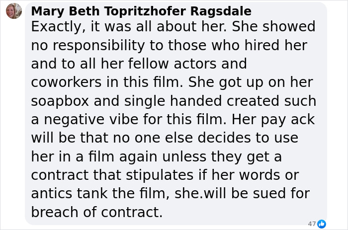 Comment critique blaming Rachel Zegler for 'Snow White' performance issues. Comment critique blaming Rachel Zegler for 'Snow White' performance issues.