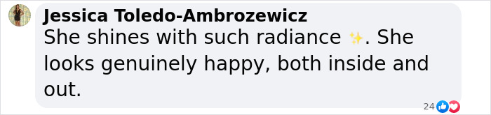 Comment praising someone's radiant and happy appearance. Comment praising someone's radiant and happy appearance.