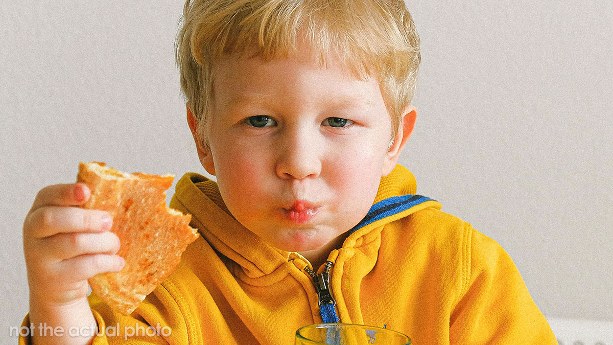 Pizza Shop Goes Viral For Kicking Out Negligent Parents Who Let Their Unruly Kids Wreak Havoc