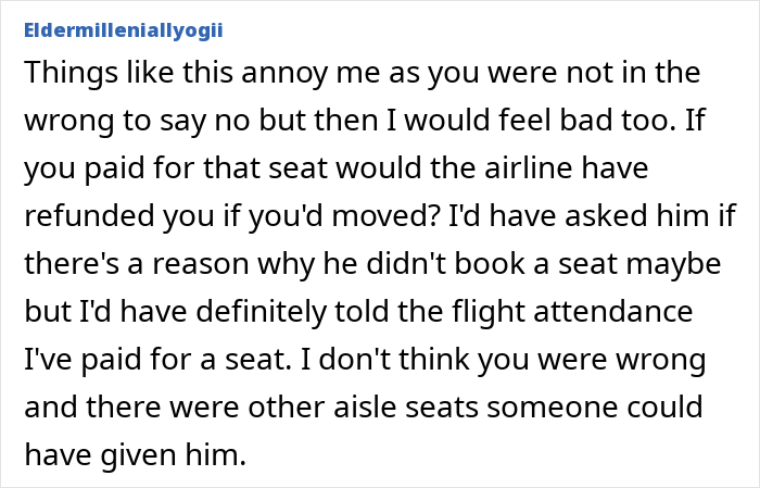 Text from a forum user discussing the dilemma of refusing to switch seats with an overweight traveler. Text from a forum user discussing the dilemma of refusing to switch seats with an overweight traveler.