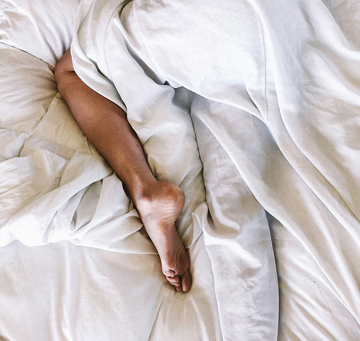 Husband Breaks After Anniversary Night Tease, Asks For Divorce The Next Day Husband Breaks After Anniversary Night Tease, Asks For Divorce The Next Day