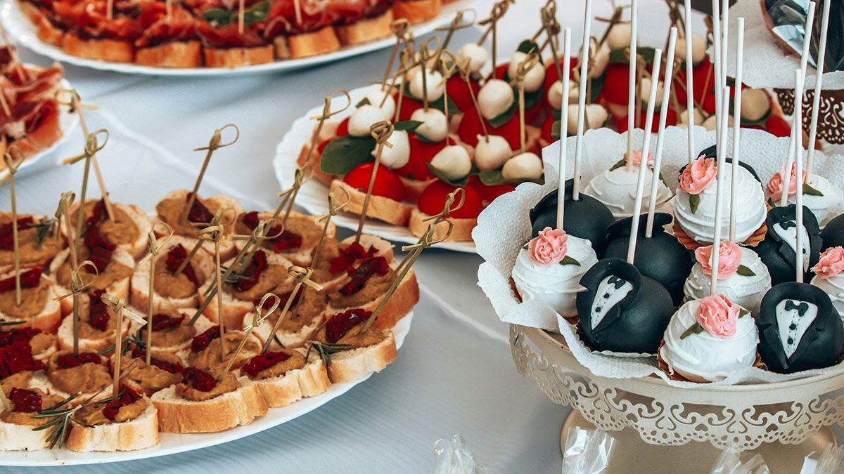 Vegan SIL Secretly Calls Caterers To Change Bride’s Wedding Menu, “Full-Blown Soap Opera” Ensues